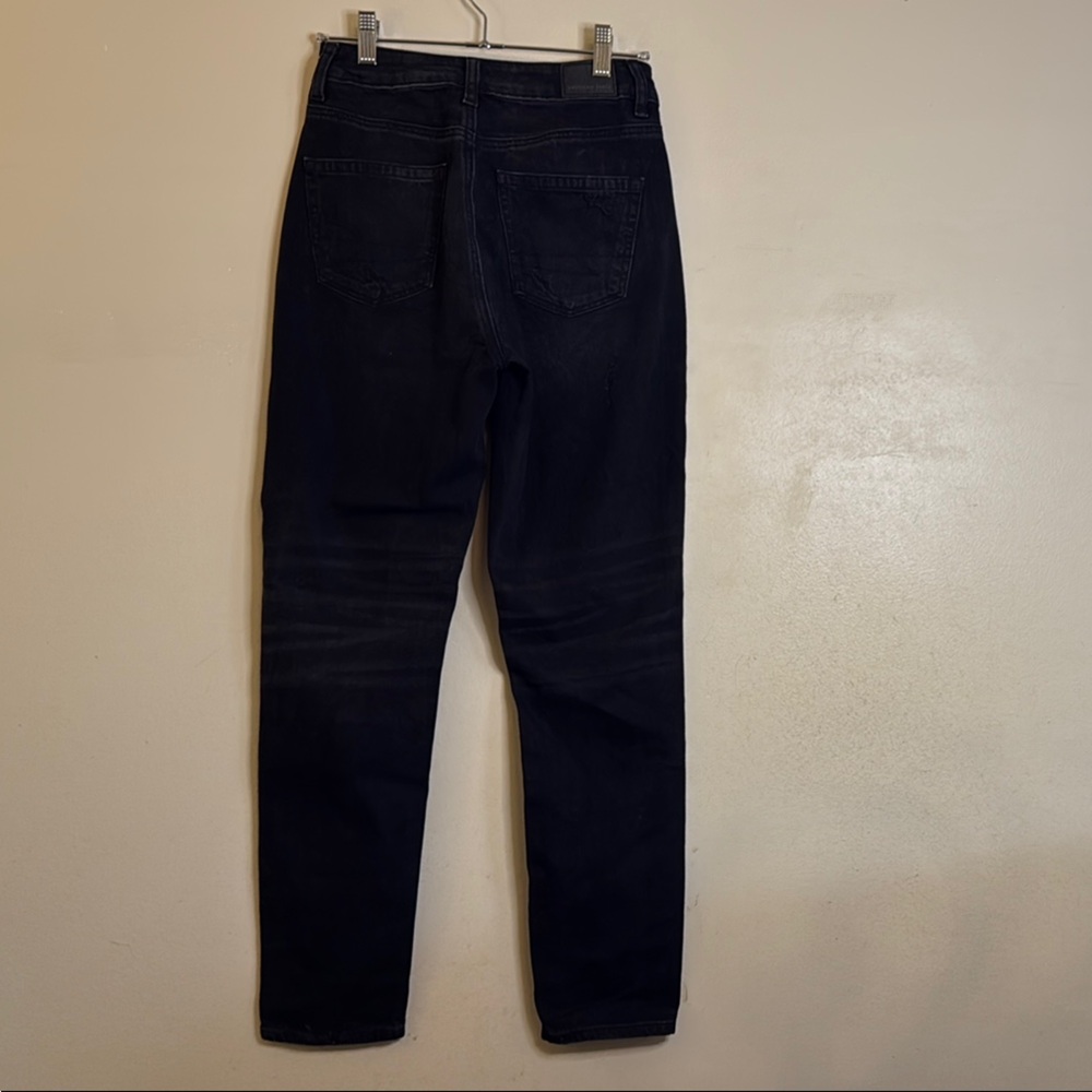 American Eagle Outfitters Mom Jeans - Picture 3 of 5
